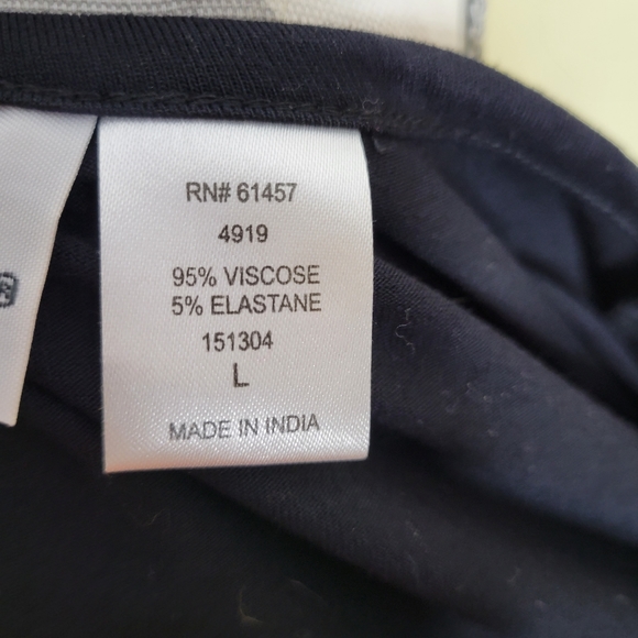 Womans Anthony Richards Candy Cane Christmas Tshirt with longer sides Size Large - Picture 4 of 5